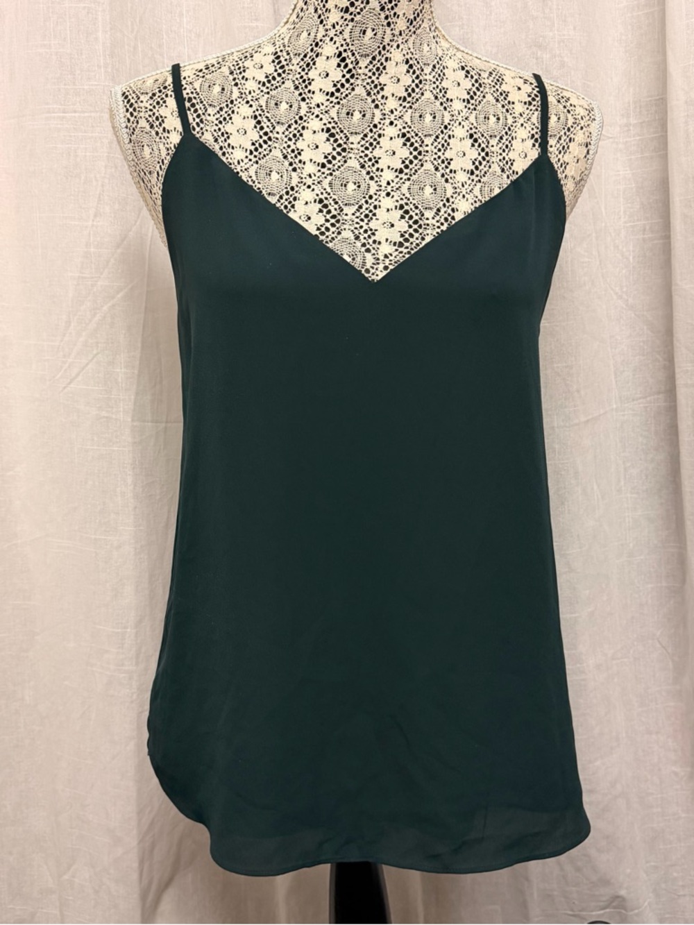 2/$40 🌺 Aritzia Babaton Cami